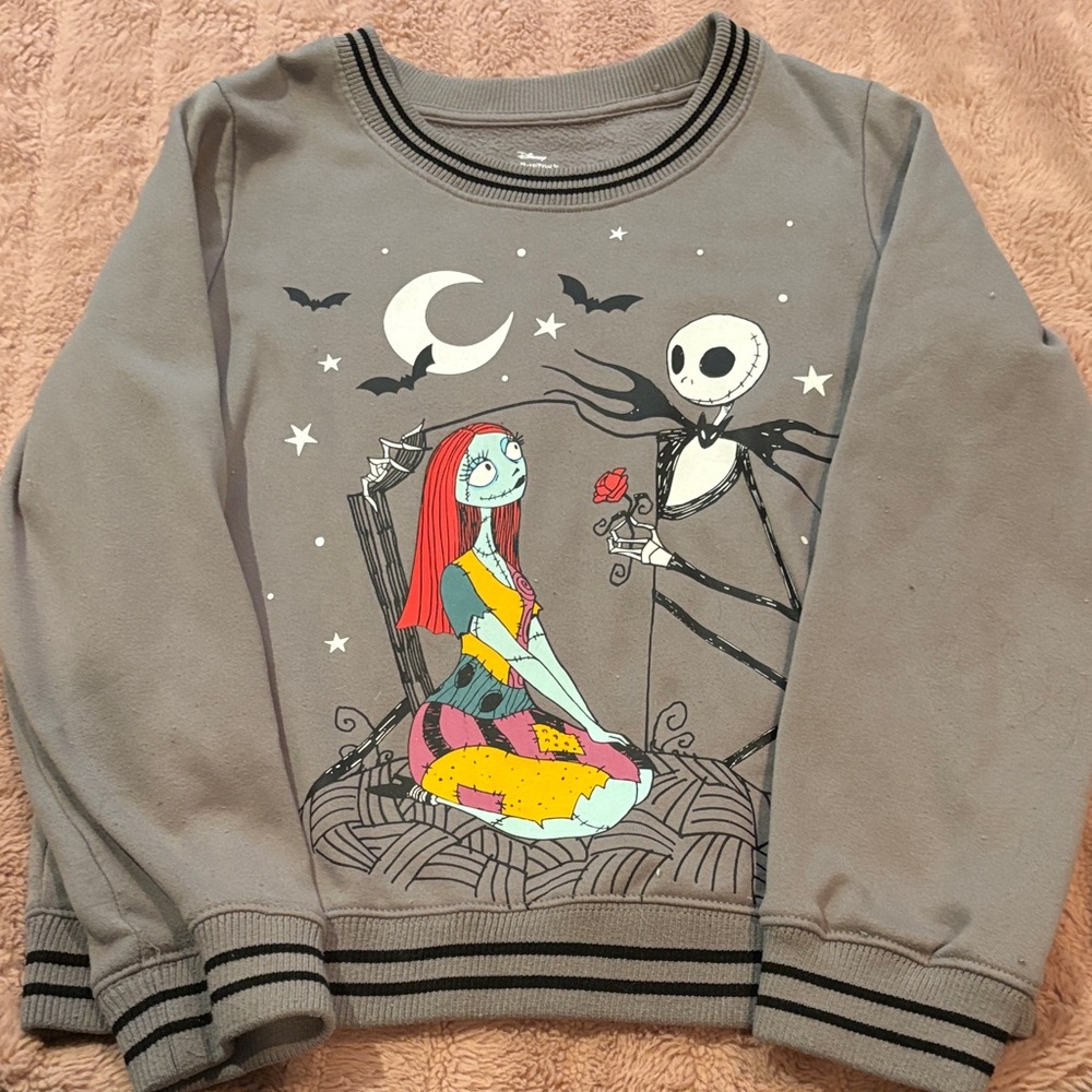 Disney Nightmare Before Christmas crew neck (size Kids L)